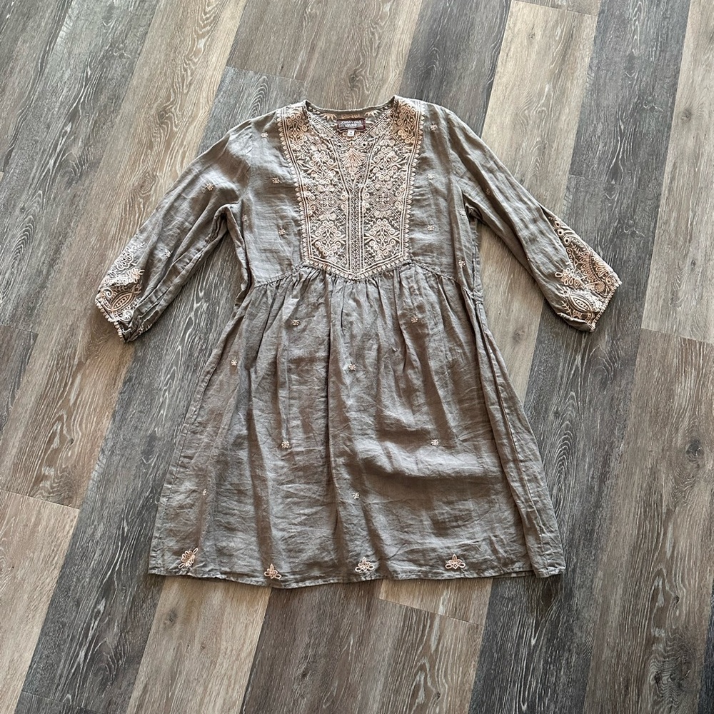 Johnny Was Gray Dress with Embroidered Accents